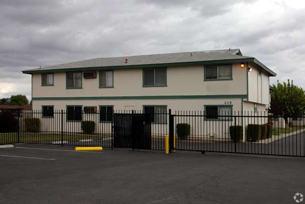 Rio Rancho Apts property